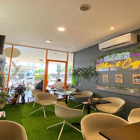 Hariss Inn Bandara Tangerang Extérieur photo